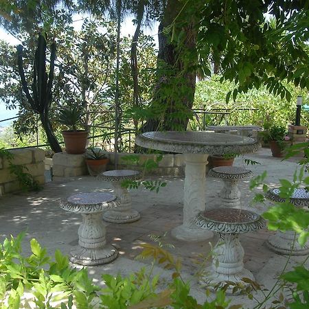 B&B Villa Zia Febronia Patti Extérieur photo