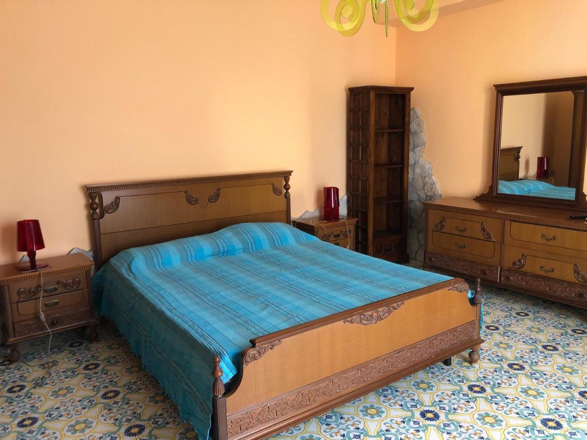 B&B Villa Zia Febronia Patti Extérieur photo