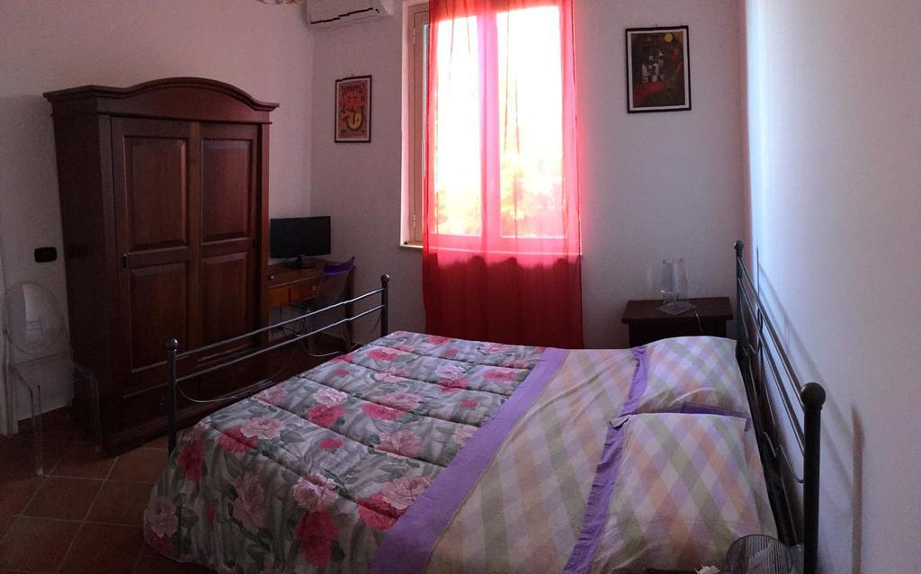 B&B Villa Zia Febronia Patti Extérieur photo