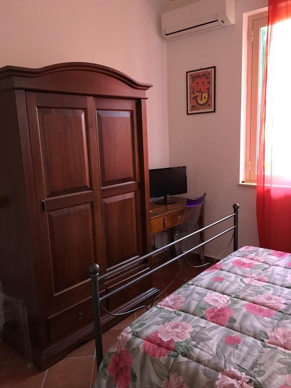 B&B Villa Zia Febronia Patti Extérieur photo